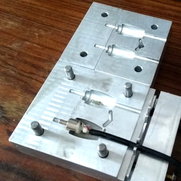Molde para Cabo Plug RCA Áudio e Vídeo para TV Televisão